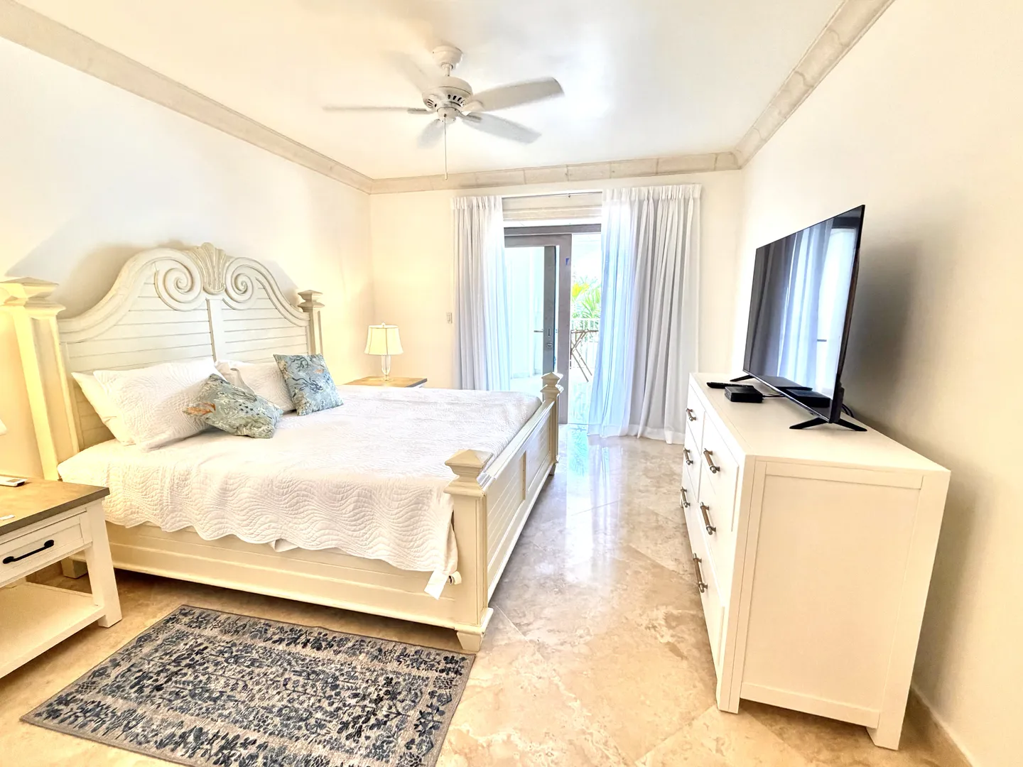 Master Bedroom Master bedroom with king-size bed